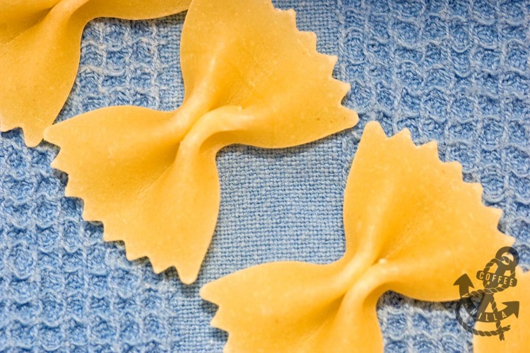 bow shaped pasta