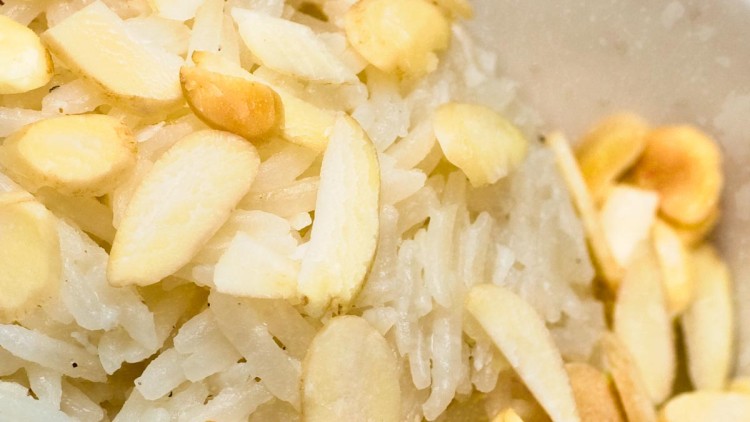 Cardamom Rice with Nuts