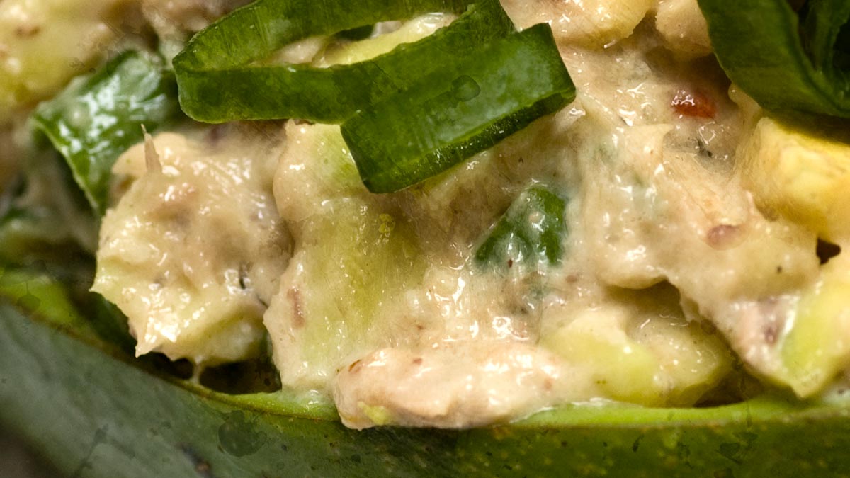 Prawn and Mackerel Stuffed Avocados » Coffee & Vanilla