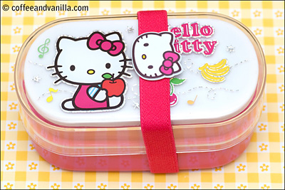Hello Kitty bento box