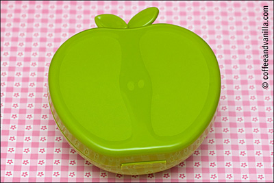 cute green apple lunch box