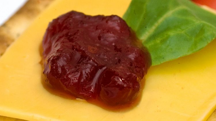 Mom’s Cranberry & Pear Sauce