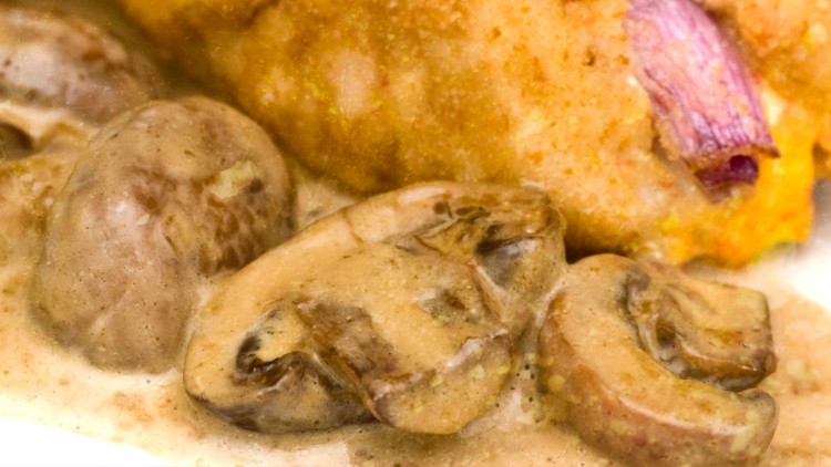 Chicken de Volaille in Chestnut Mushroom Sauce / Zrazy z Kurczaka