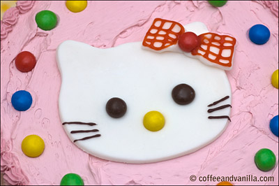 Hello Kitty birthday cake