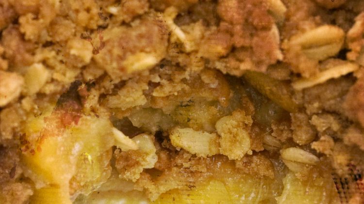 NHS Apple, Rhubarb & Ginger Crumble