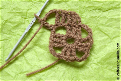 triple crochet granny square
