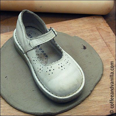 white clay shoe step by step