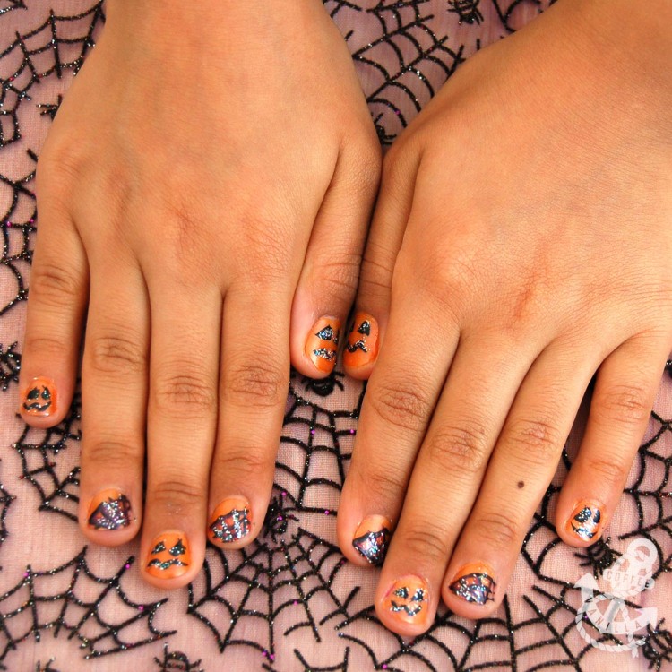 kids nail art for Halloween