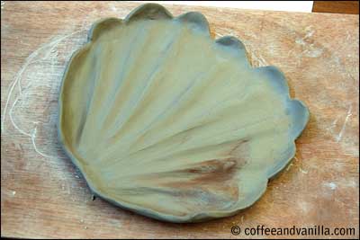 leaf shaped plate