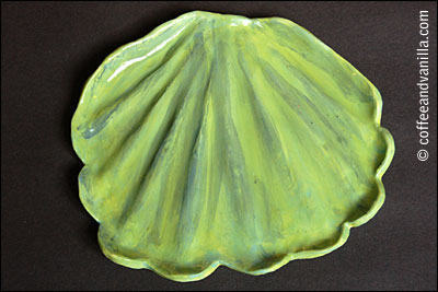 diy cabbage leaf plate saucer