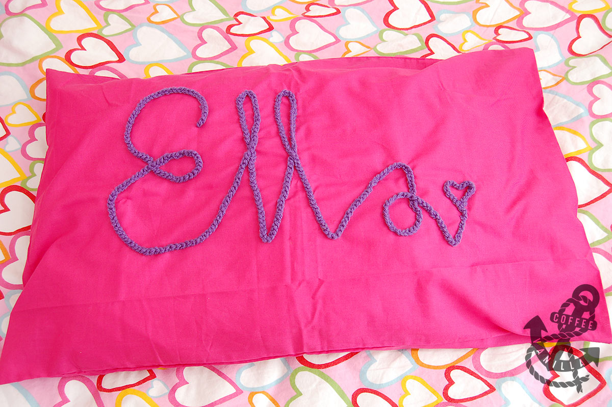 DIY Personalized Pillowcases with Crochet Chain » Coffee & Vanilla
