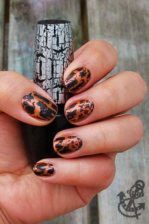 Easy Halloween nails