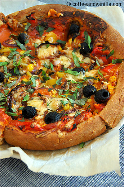 quick and easy way to make pizza dough recipe perfect for picnics and parties