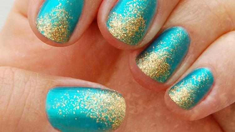 Mermaid Nails Sponged with 3D Glitter