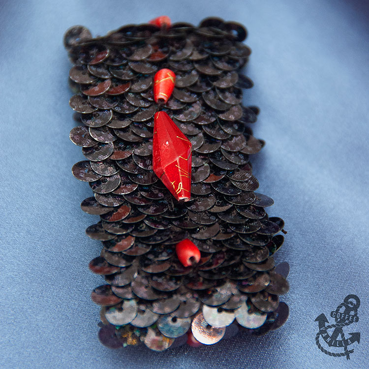 vampire bracelet red black Halloween scary