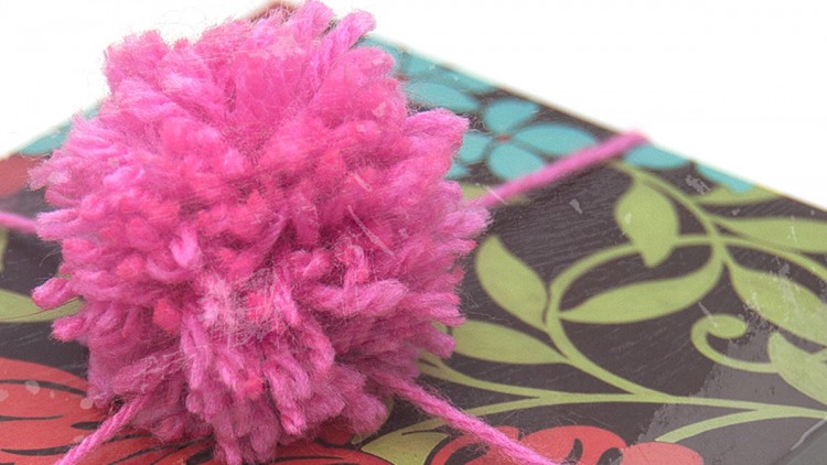 Gift Wrapping with DIY Fork Pom Poms – Tutorial