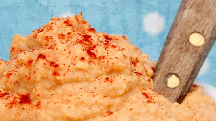 Homemade Smoked Paprika Hummus