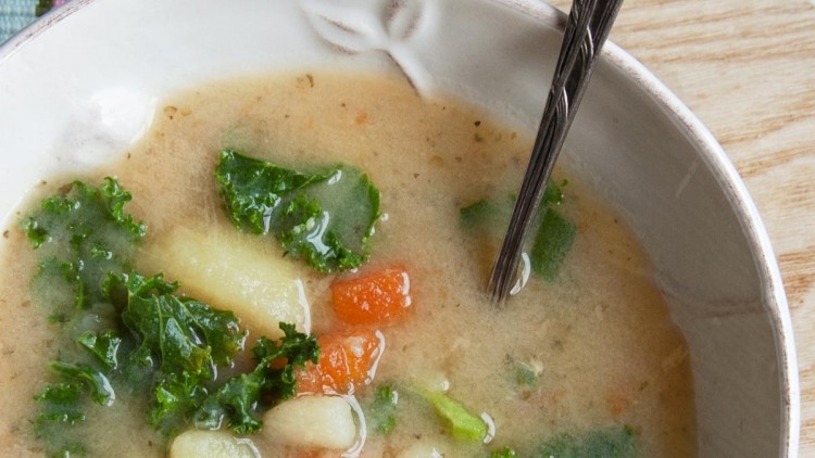 Chunky Potato & Kale Soup – Dairy Free and Gluten Free with Vegetarian or Vegan Option