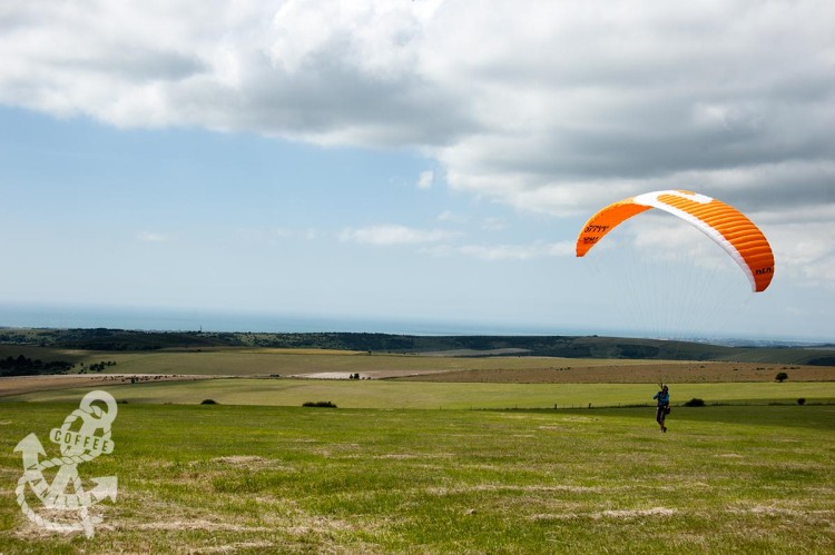 sky gliding with sea view in the Devil's Dyke