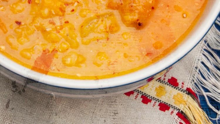 Chunky Red Lentil & Tomato Soup with Carrots