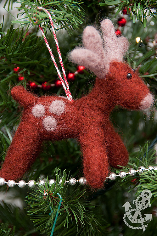 needle dry felted reindeer Christmas ornament