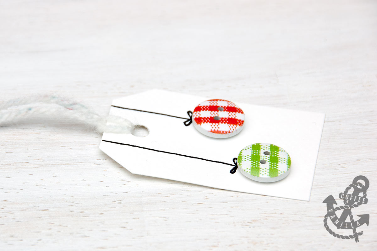 Handmade Gift Tags with Buttons » Coffee & Vanilla