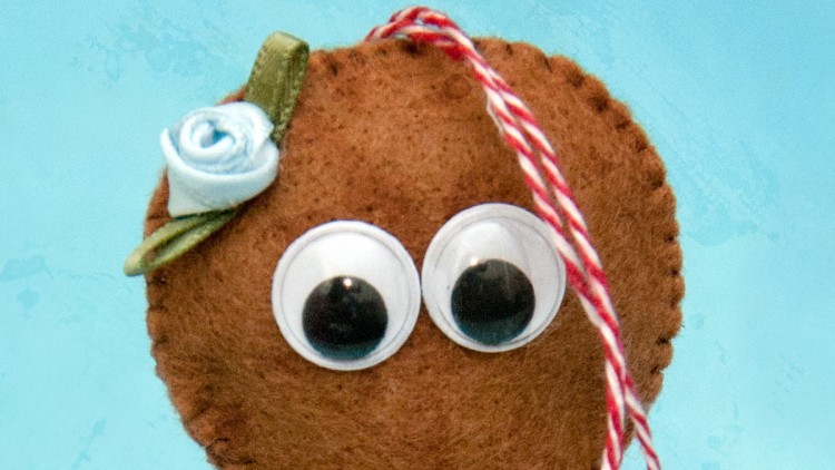 Easy Handmade Felt Ornaments