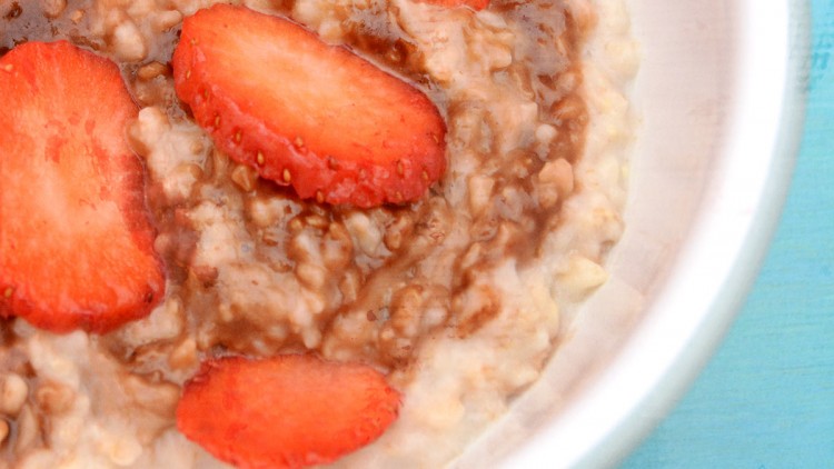 Nutella & Strawberry Oatmeal