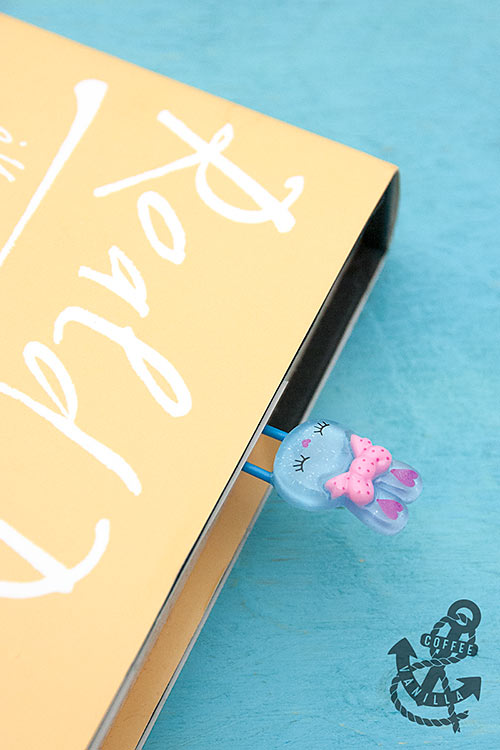 diy paper clip bookmark