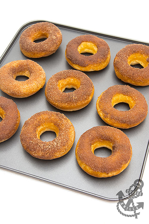 how to make cinnamon donuts