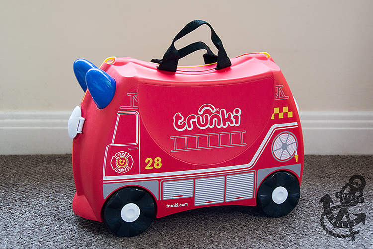 trunki suitcase for kids