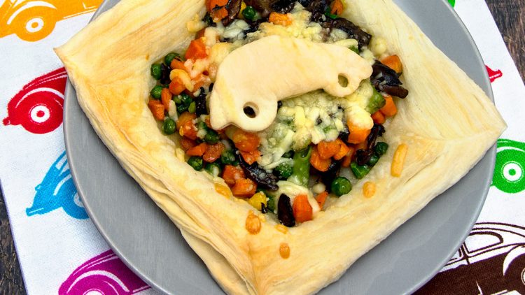 Super Quick Puff Pastry Veggie Tarts