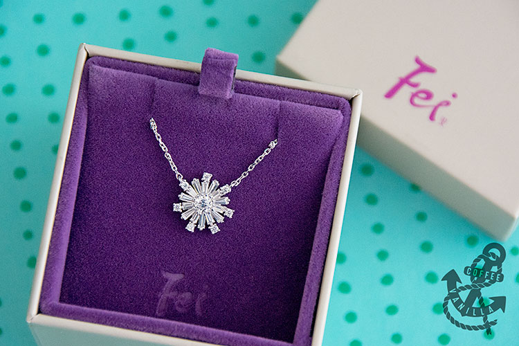 sterling silver snowflake pendant necklace 