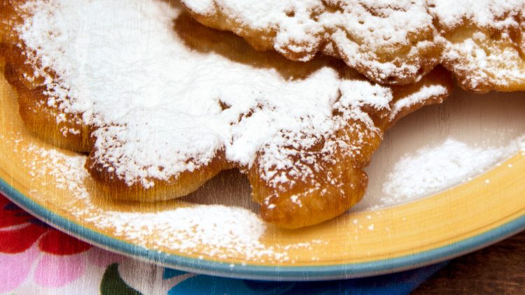 Racuchy – Traditional Polish Apple Pancakes
