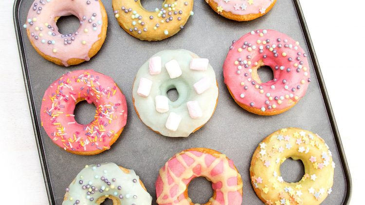 Our Favourite Doughnut Recipes (Baked & Fried)